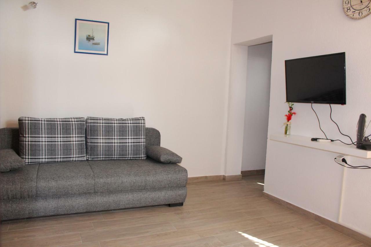 Sonja Apartment พิสัก ภายนอก รูปภาพ