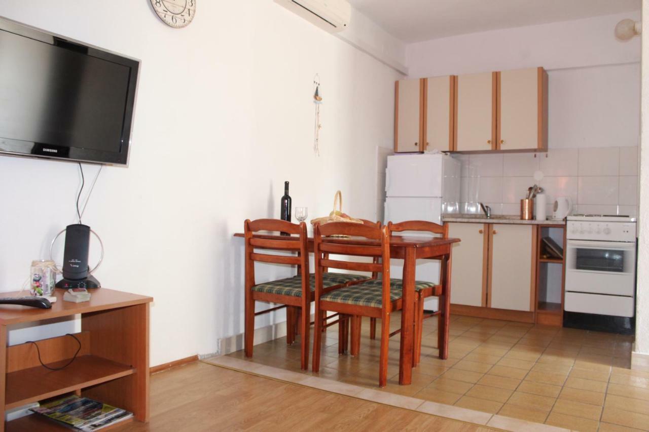 Sonja Apartment พิสัก ภายนอก รูปภาพ
