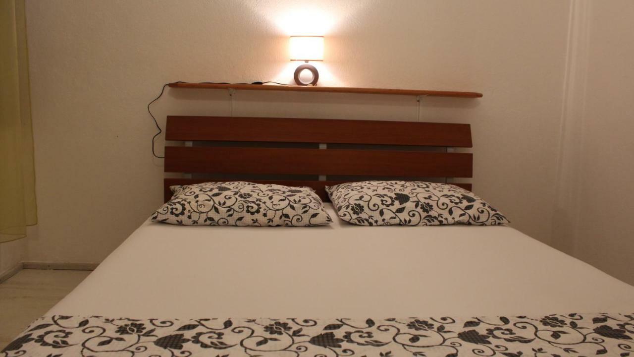 Sonja Apartment พิสัก ภายนอก รูปภาพ