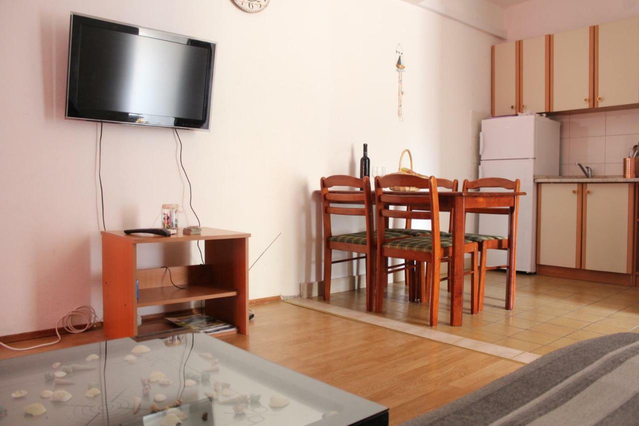 Sonja Apartment พิสัก ภายนอก รูปภาพ