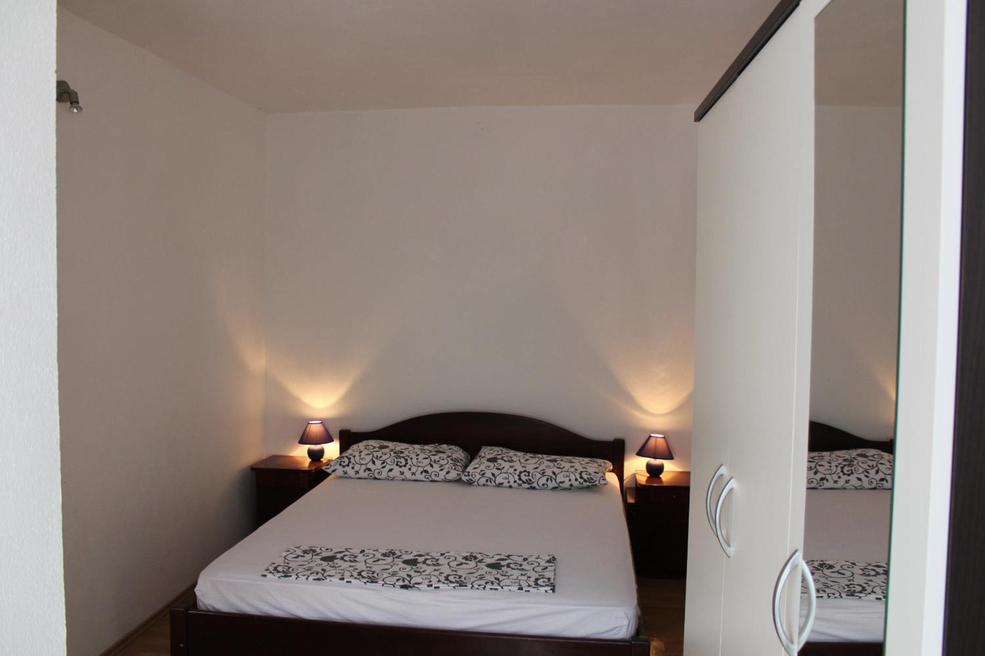 Sonja Apartment พิสัก ภายนอก รูปภาพ